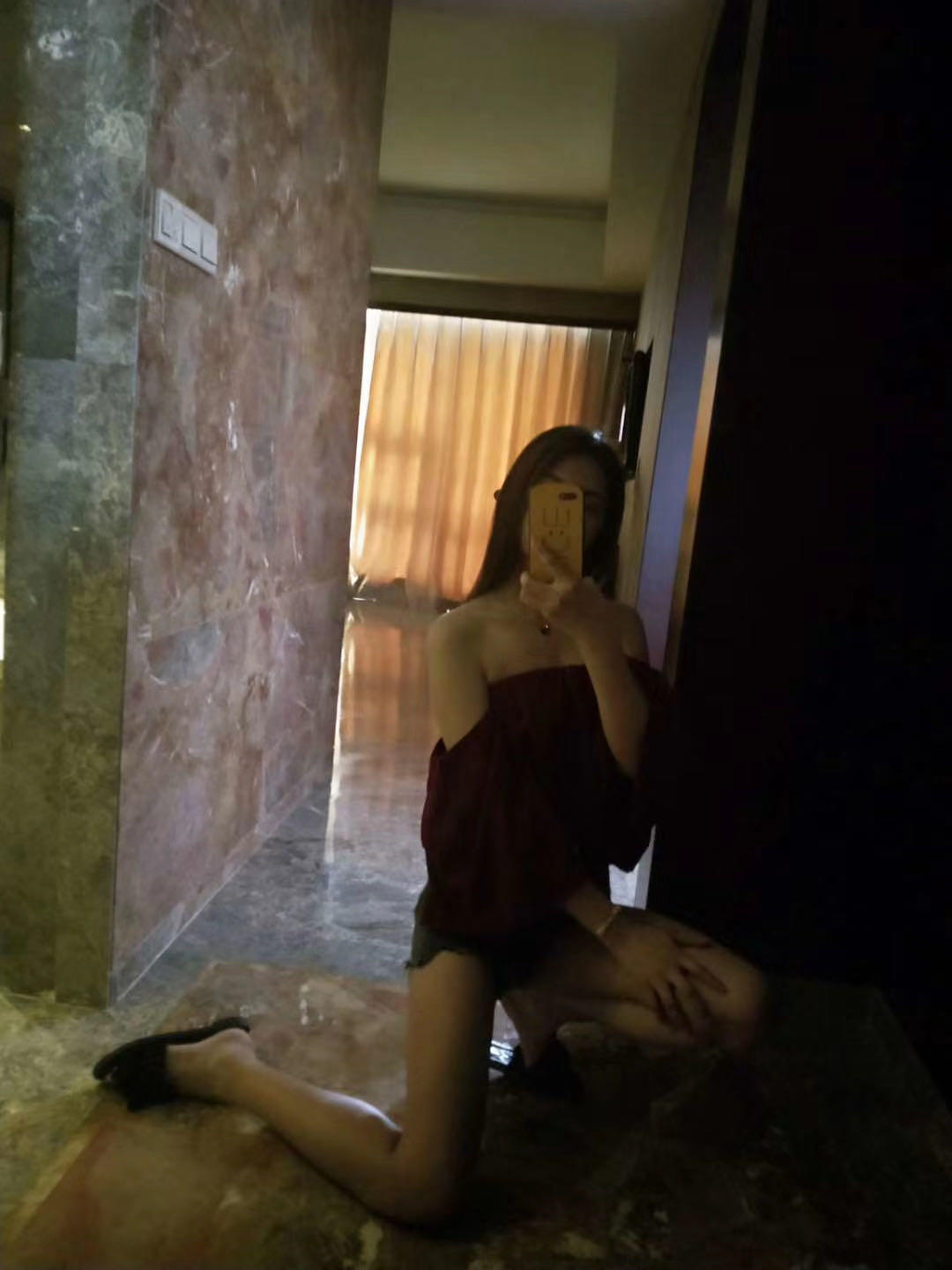 南宁身材超级好小姐姐 不愧是外围的身材和脸蛋  性价比超高